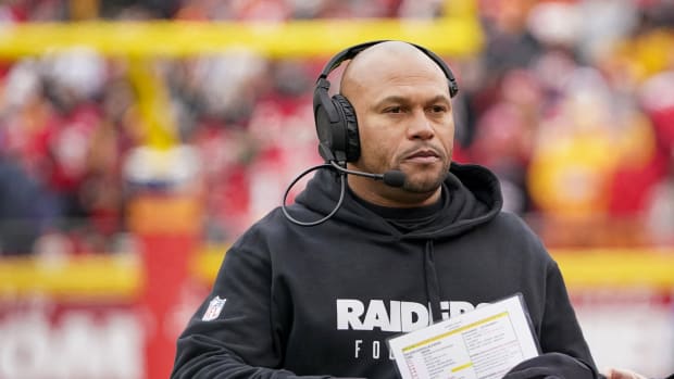 Antonio Pierce at Kansas City Chiefs Christmas Day